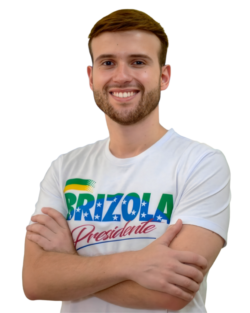 Leo Lupi Pré Candidato a Deputado Estadual - Foto de frente do Léo usando uma Camisa remetendo a campanha de Leonel Brizola e com um largo sorriso